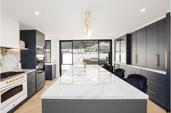 Cuisine 68 x 48 Inset / Undermount Fine Fireclay Matte White Sink