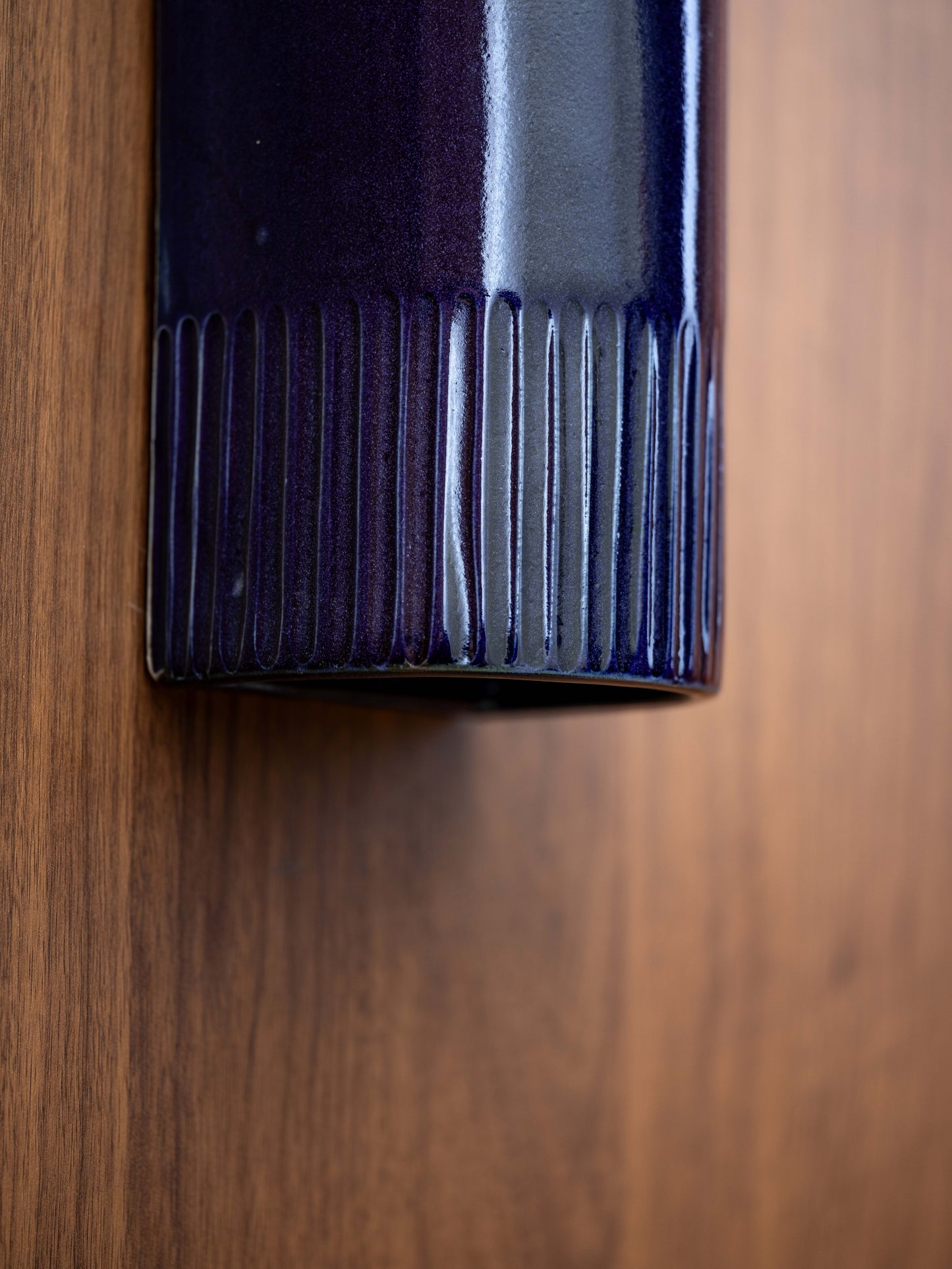 We Ponder Day Short Exterior Midnight Snack Ceramic Wall Light