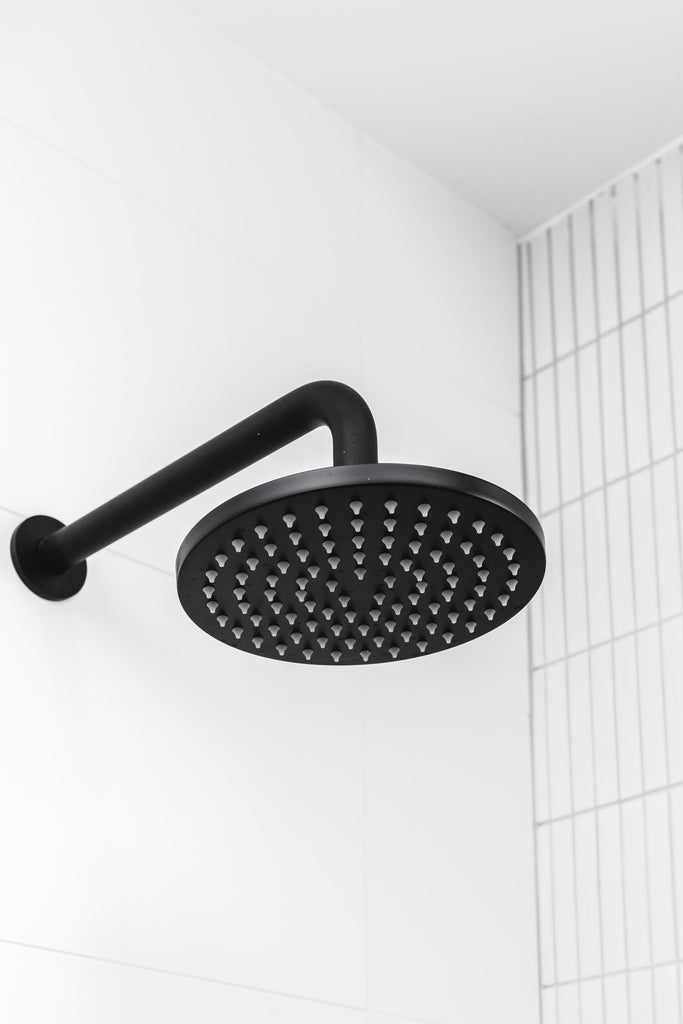 ROUND WALL SHOWER CURVED ARM 400MM