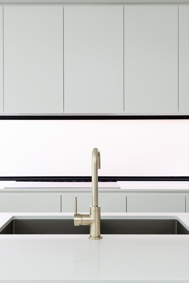 ROUND KITCHEN MIXER TAP