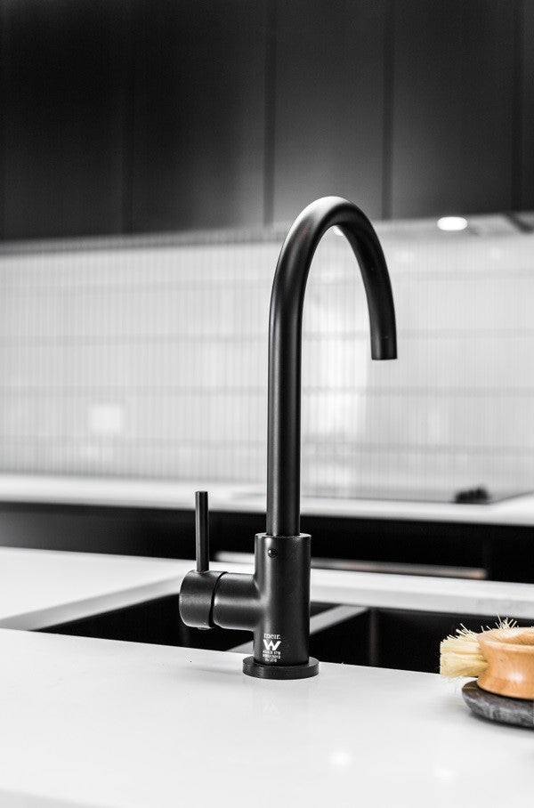 ROUND GOOSENECK KITCHEN MIXER TAP