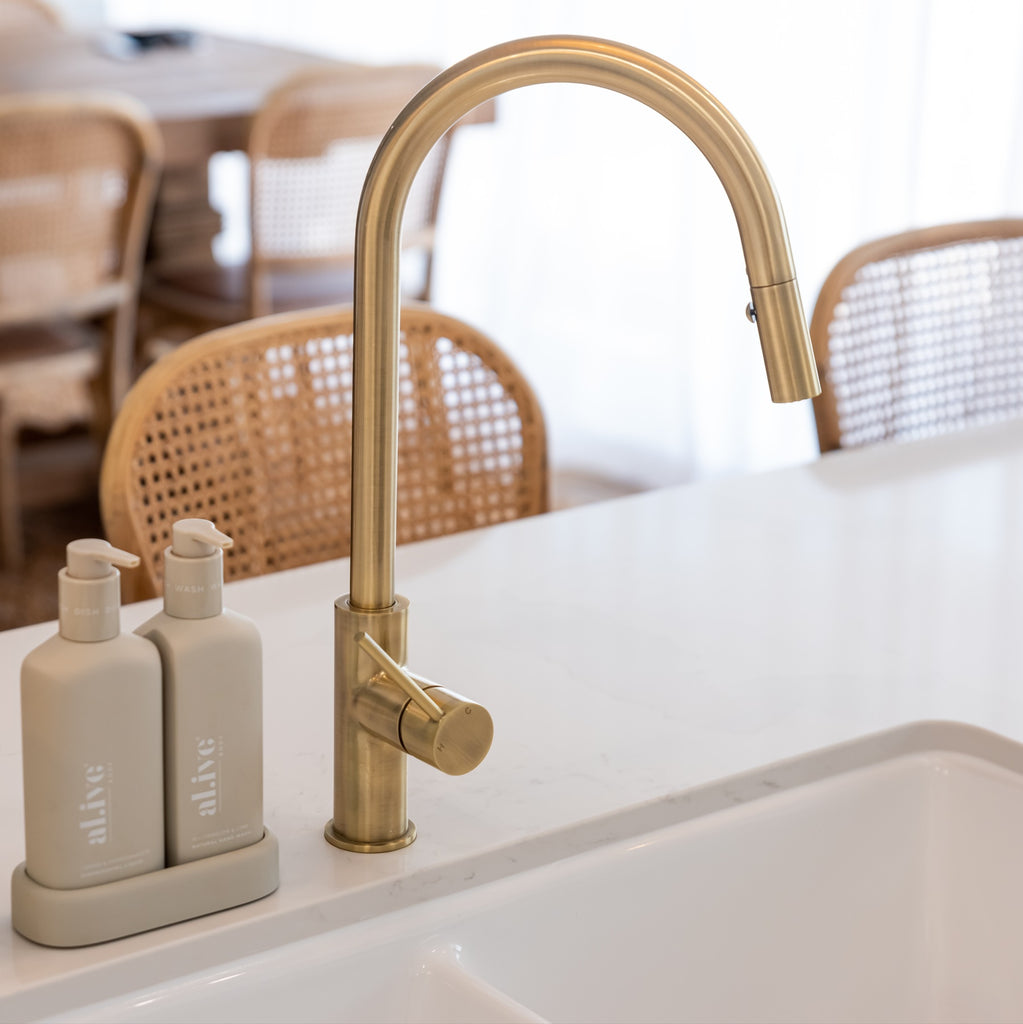 ROUND PICCOLA PULL OUT KITCHEN MIXER TAP