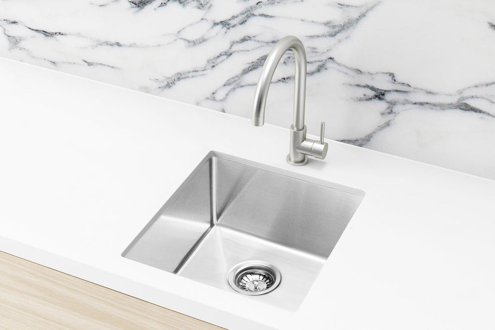 LAVELLO LAUNDRY SINK - SINGLE BOWL 440 X 440 - STAINLESS STEEL