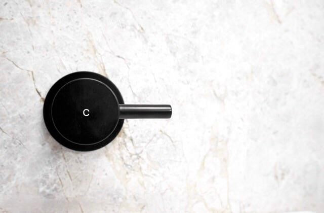 ROUND QUARTER TURN WALL TOP ASSEMBLIES