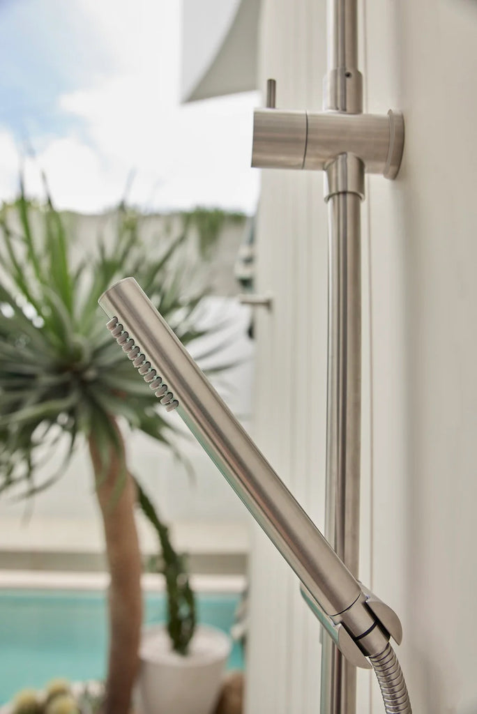 OUTDOOR COMBINATION SHOWER RAIL