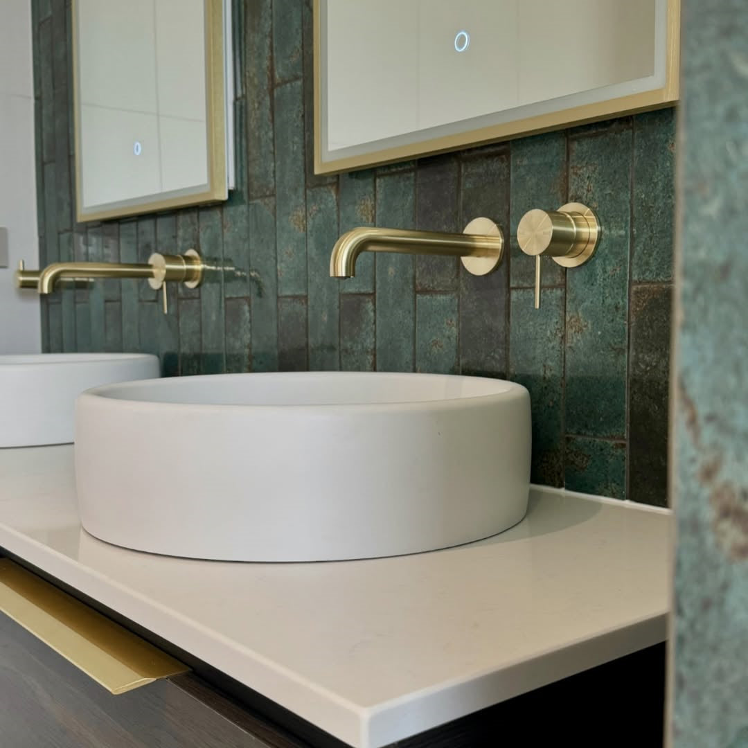 MECCA WALL BASIN/BATH MIXER SEPARATE BACK PLATE 120/160/185/230/260MM BRUSHED GOLD
