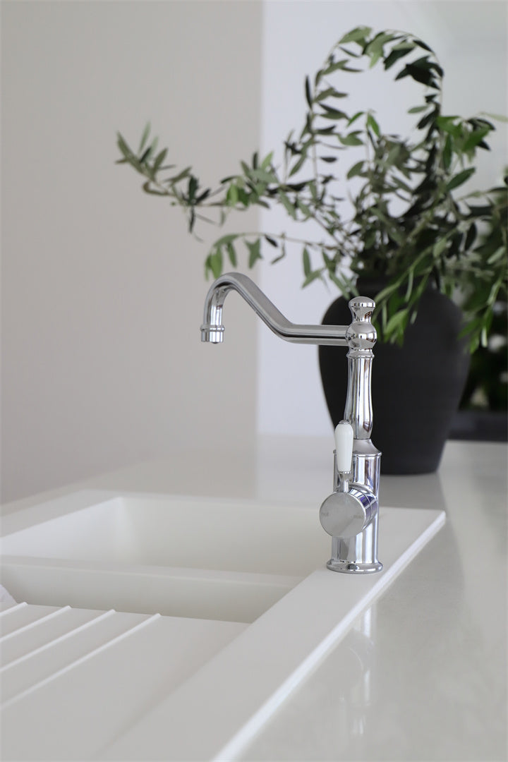 YORK KITCHEN MIXER HOOK SPOUT WITH CHROME