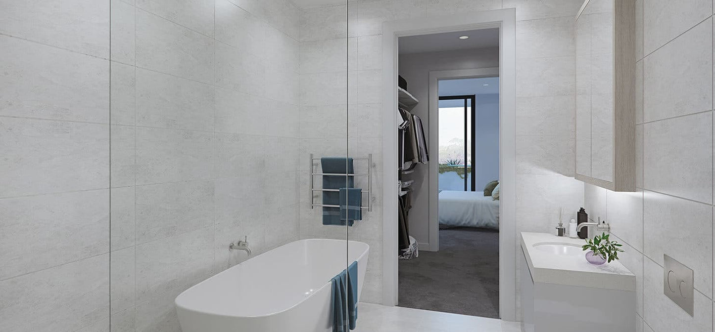 SR25M Straight Round Polished Ladder Heated Towel Rail