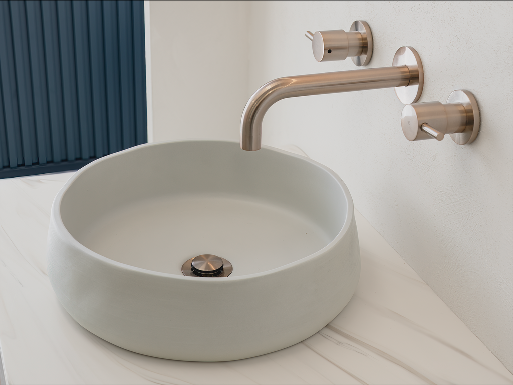 ROUND QUARTER TURN WALL TOP ASSEMBLIES