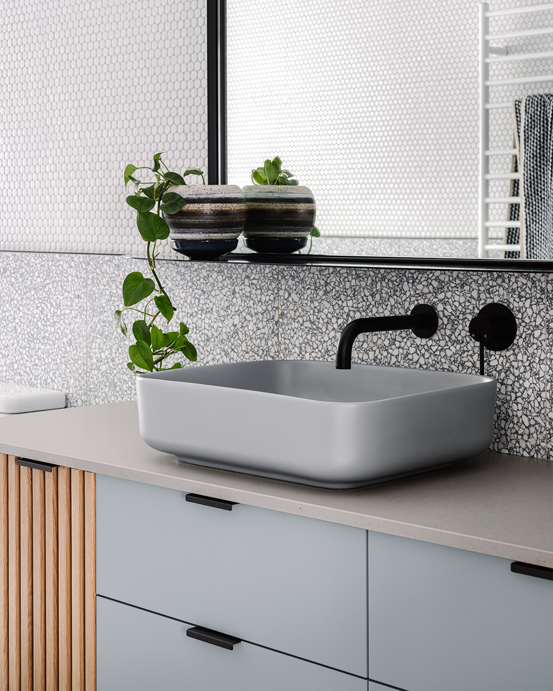 Cube Basin (Sky Grey)