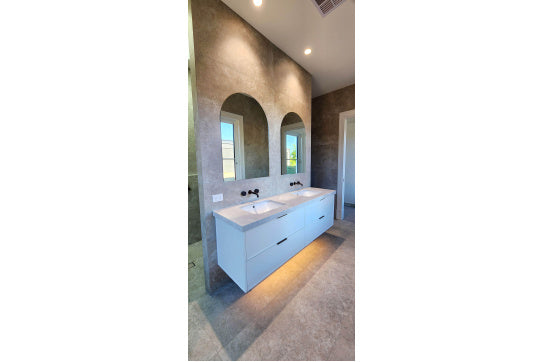 Fino Large 55 x 41 Under Counter Fireclay Basin - Gloss White