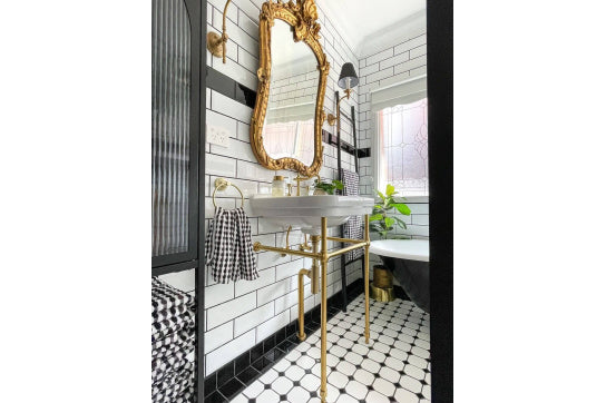 Claremont 68 x 51 Nuovo Basin Stand — Chrome, Freestanding