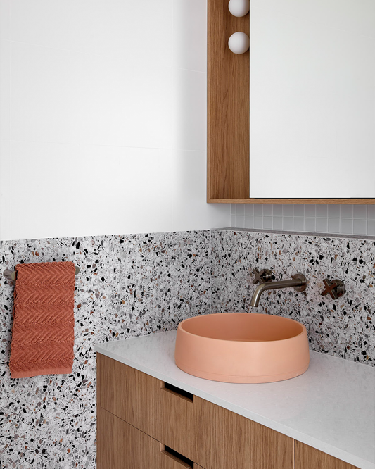 Funl Basin (Pastel Peach)