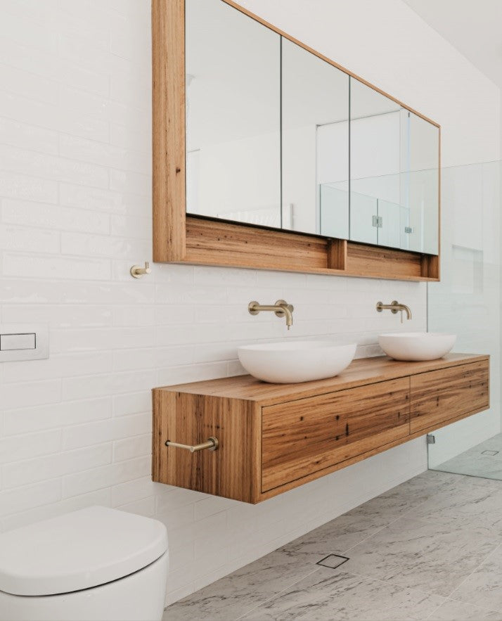 ROUND TOILET ROLL HOLDER