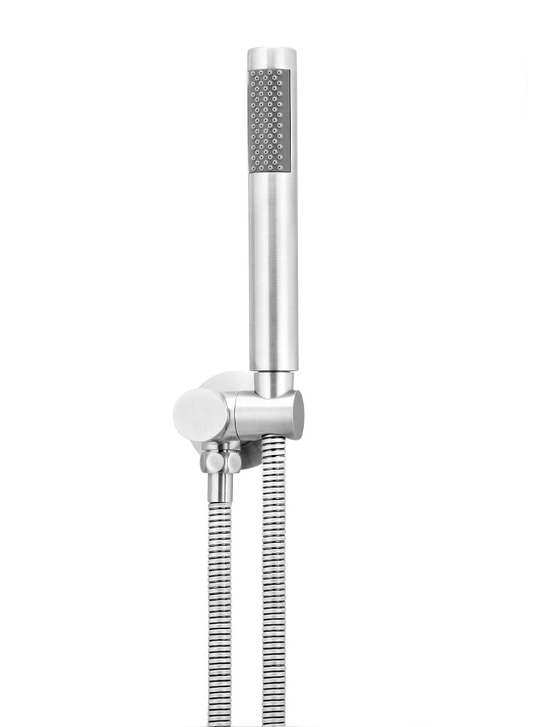 ROUND SHOWER ON SWIVEL BRACKET