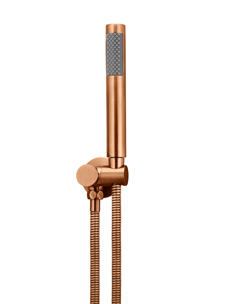 ROUND SHOWER ON SWIVEL BRACKET