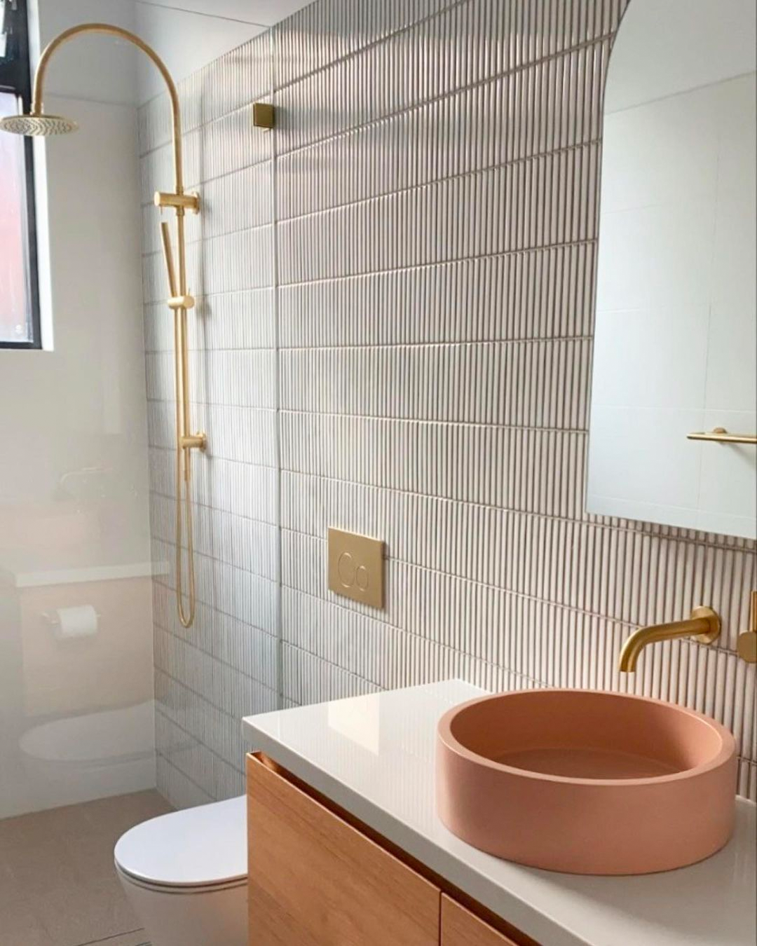 Hoop Basin (Pastel Peach)