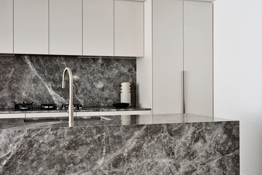 ROUND PICCOLA PULL OUT KITCHEN MIXER TAP