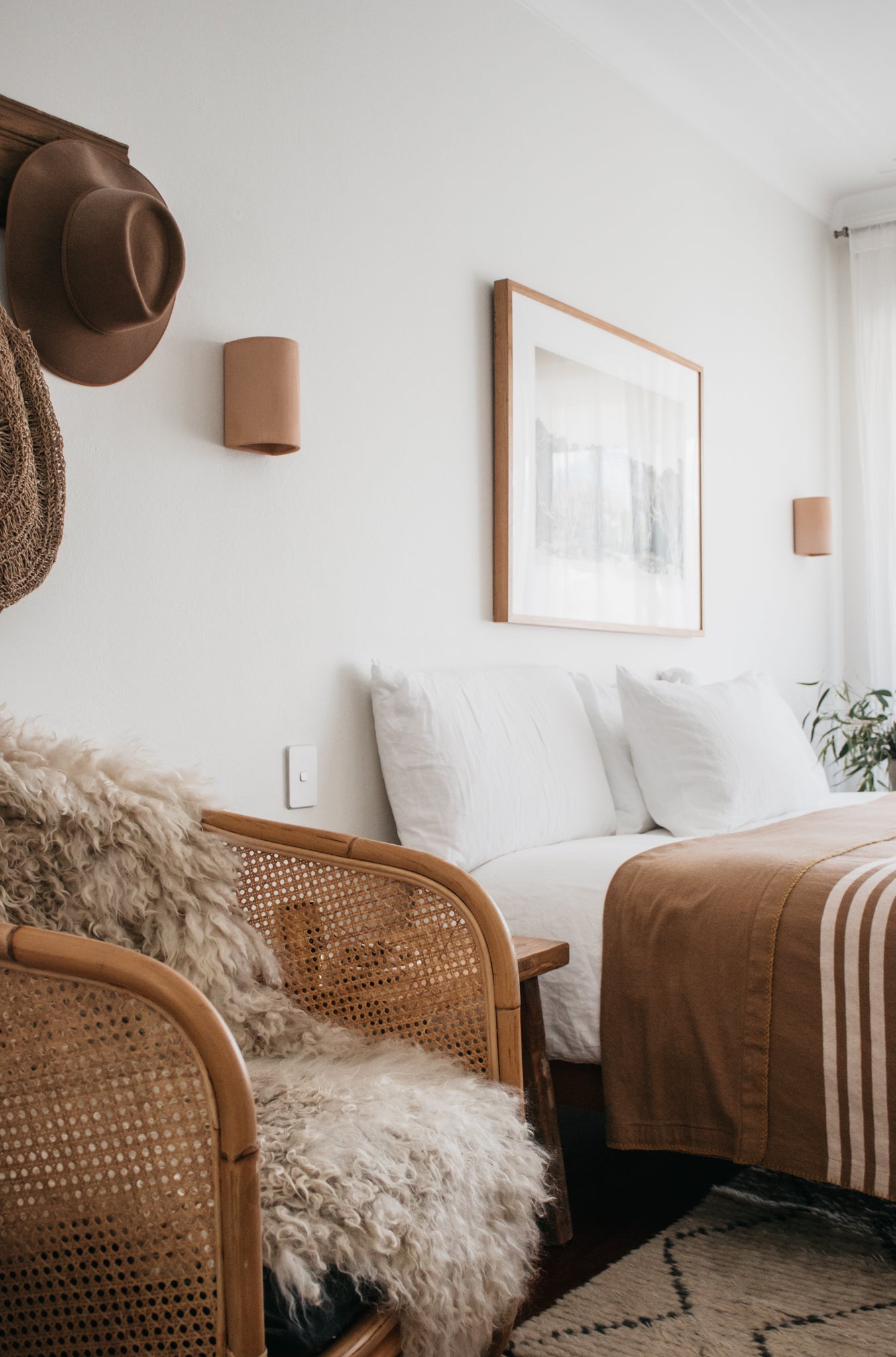 We Ponder Nudie Short Exterior Ceramic Wall Light