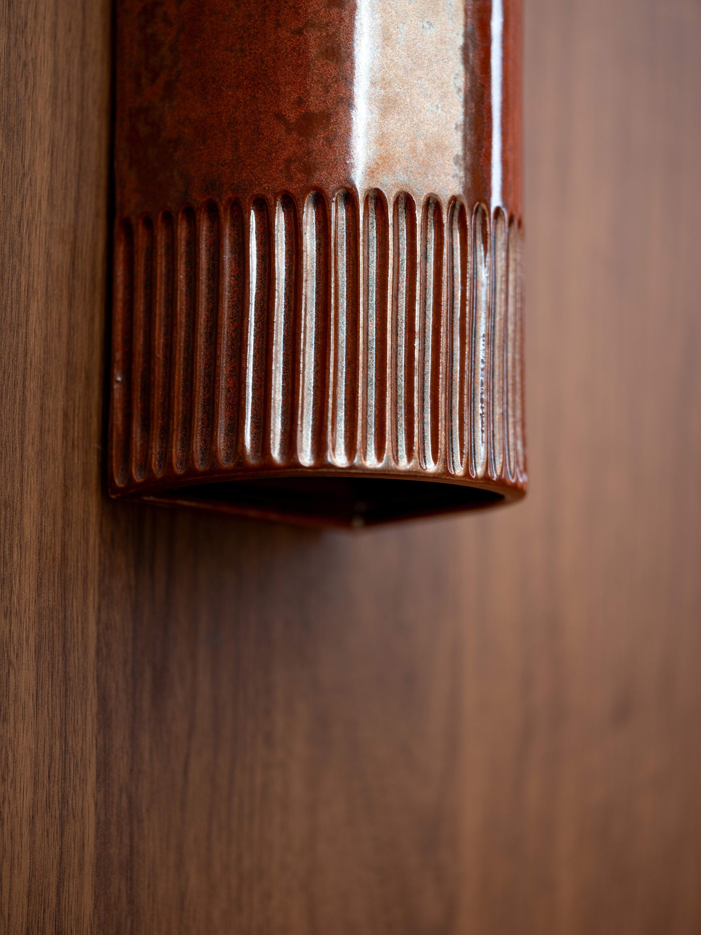 We Ponder Day Short Exterior Tommy Jam Ceramic Wall Light