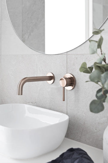 Meir Universal Round Curved Spout