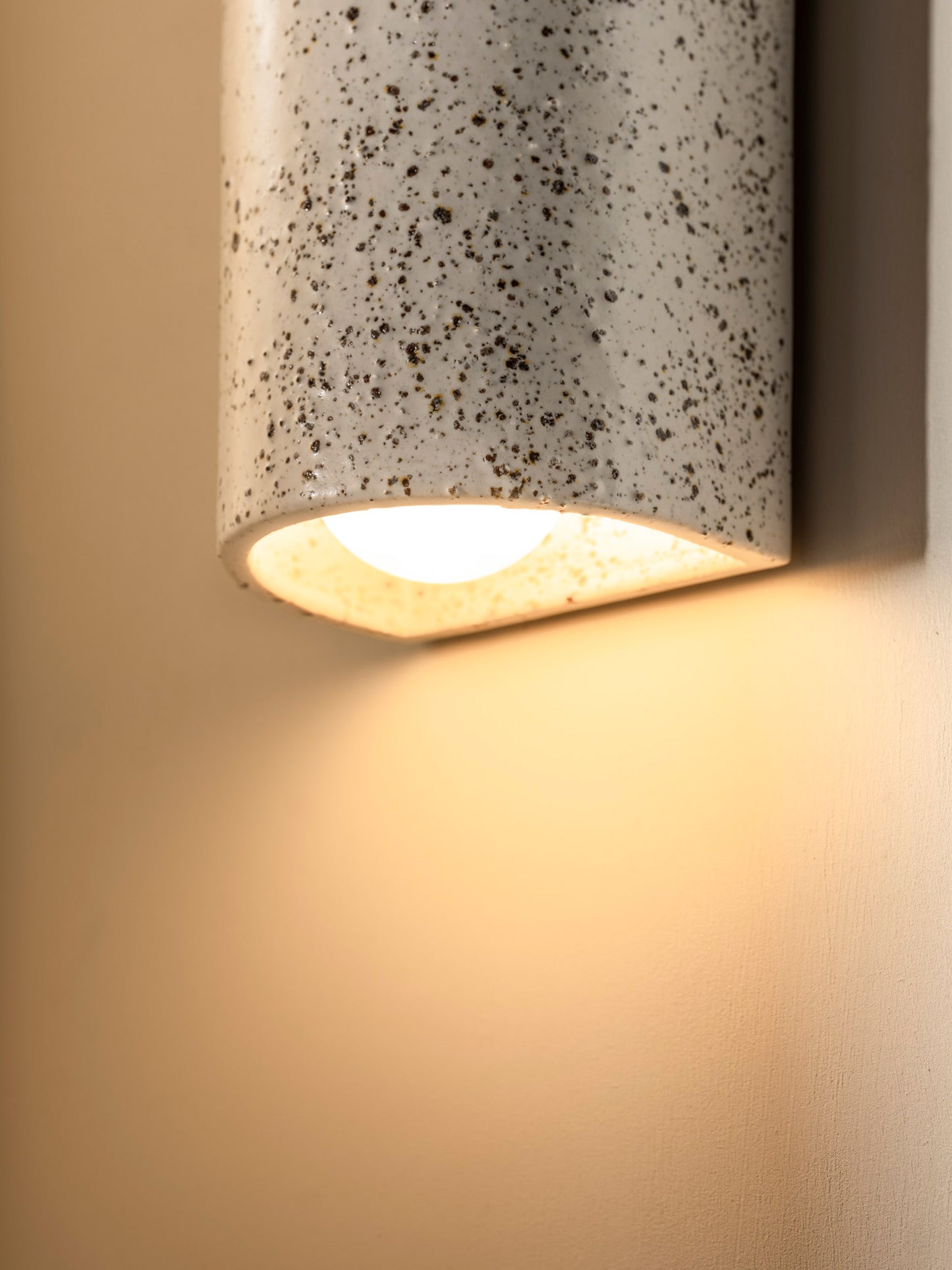 Dusk Short Interior
