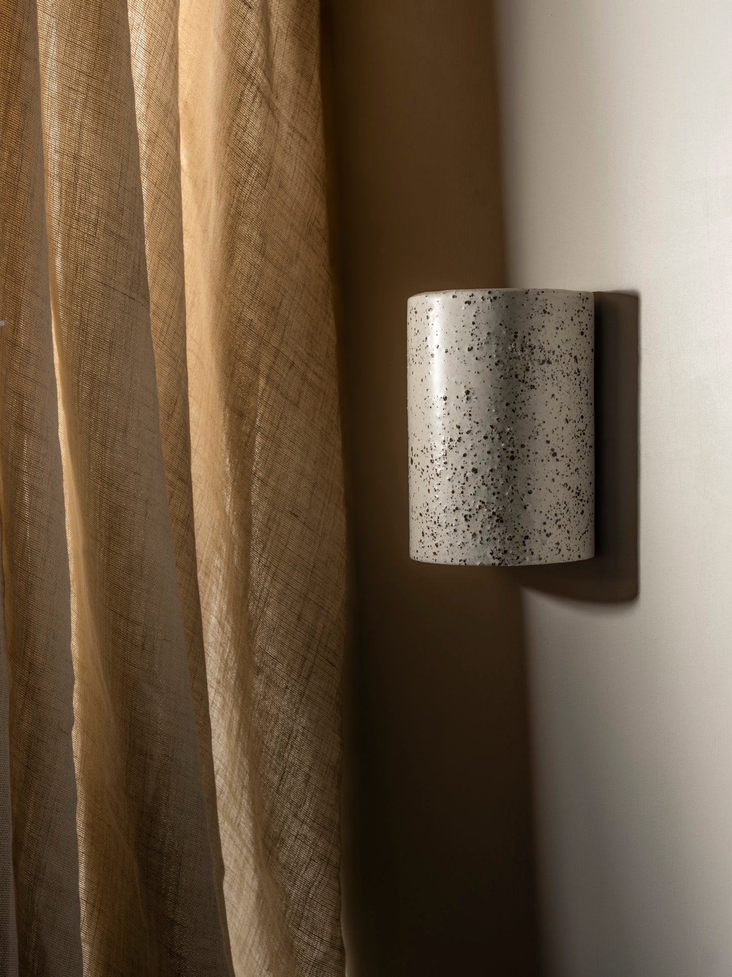 Dusk Short Interior