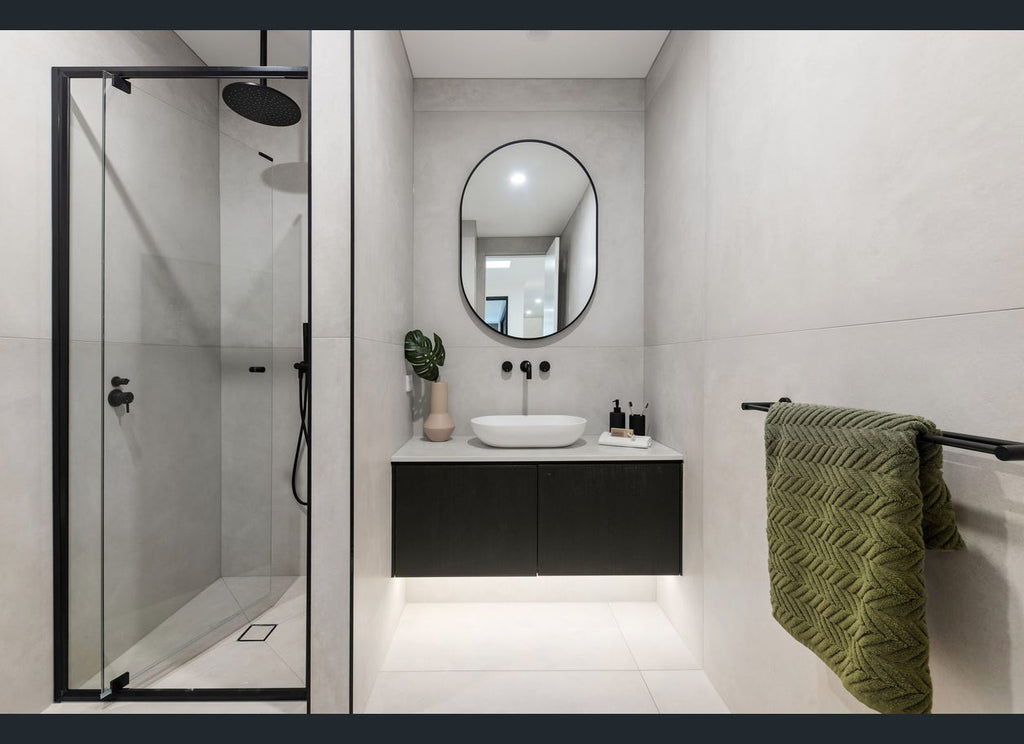 ROUND CEILING SHOWER ARM 300MM