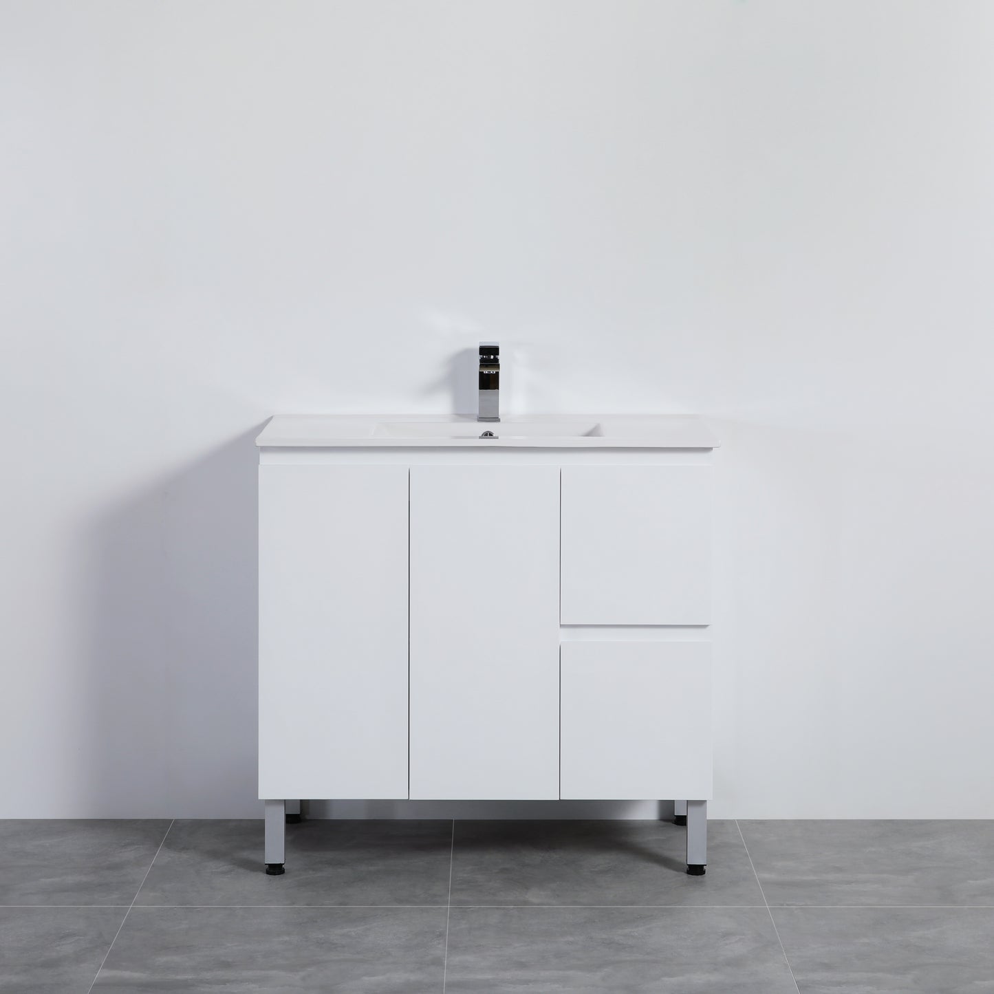 Alpha Free Standing Vanity with soft closing LK-AL94RL