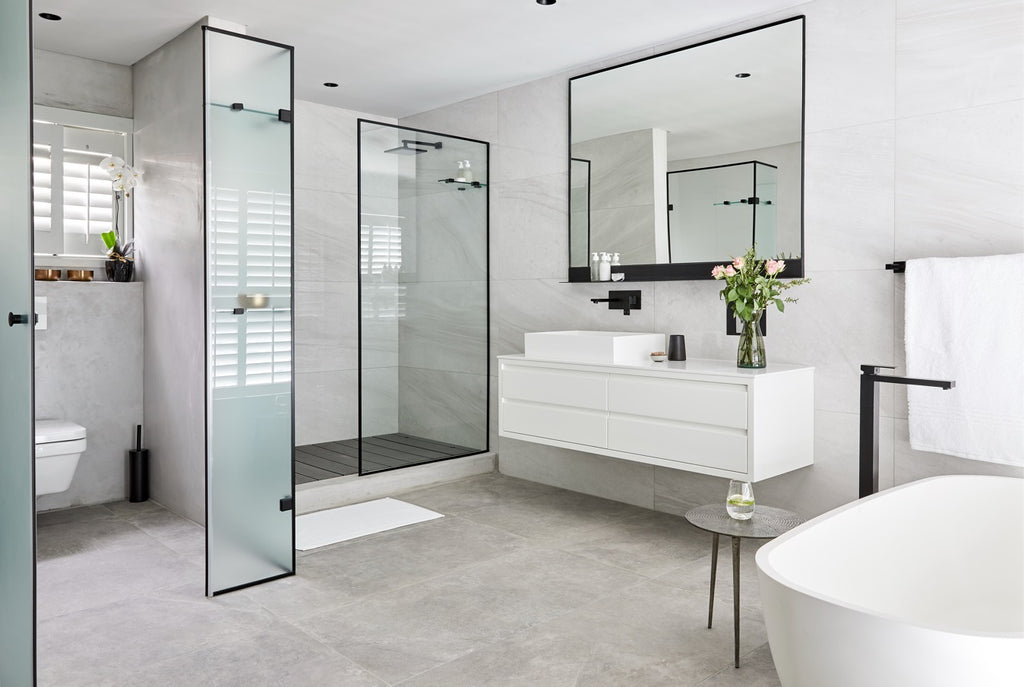 SQUARE FREESTANDING BATH MIXER