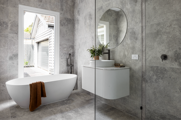 Round Freestanding Bath Spout and Hand Shower - Gunmetal