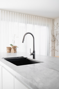 LAVELLO KITCHEN SINK COLANDER GUNMETAL BLACK