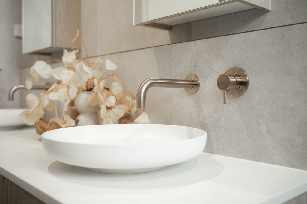 ROUND WALL MIXER SHORT PIN LEVER TRIM KIT (IN-WALL BODY NOT INCLUDED)