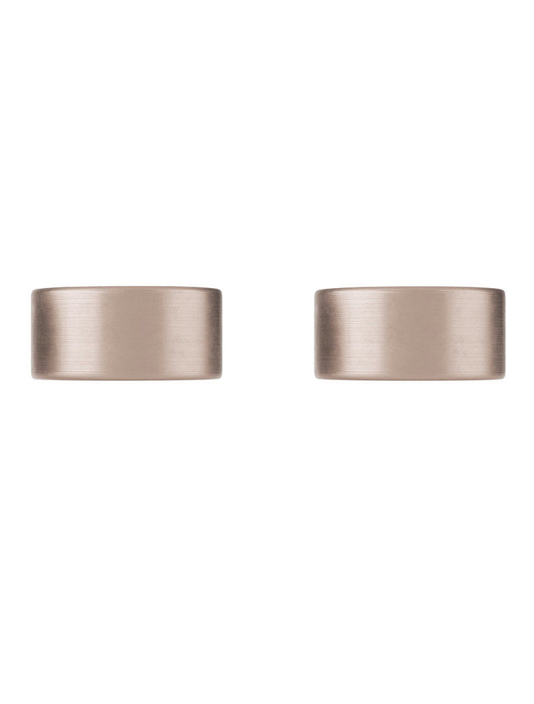 CIRCULAR WALL TAPS
