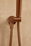 ROUND SHOWER ON SWIVEL BRACKET