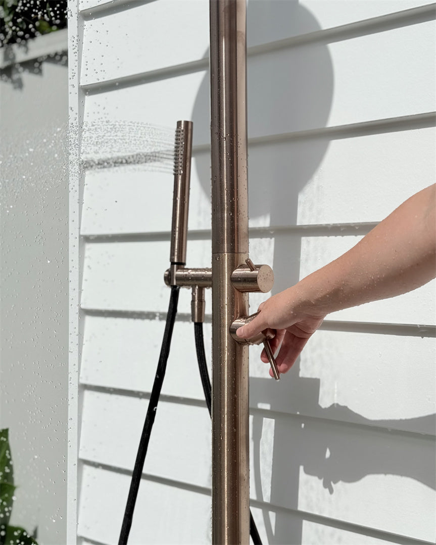 ZEN SS316L OUTDOOR FREESTANDING SHOWER COLUMN BRUSHED BRONZE