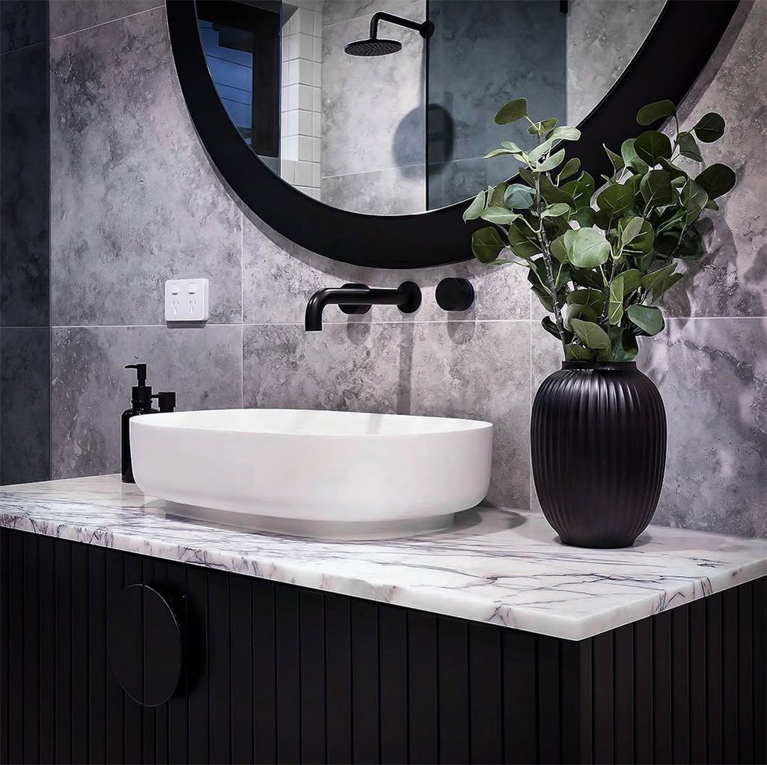 KARA WALL BASIN SET 180/217MM MATTE BLACK