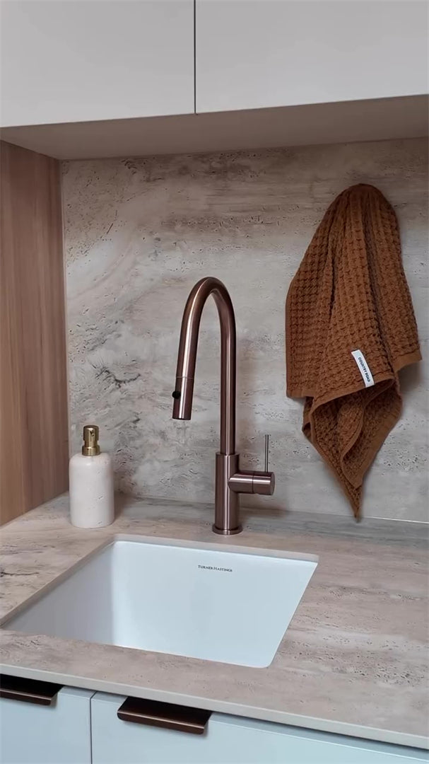 MECCA PULL OUT SINK MIXER WITH VEGIE SPRAY FUNCTION BRUSHED BRONZE