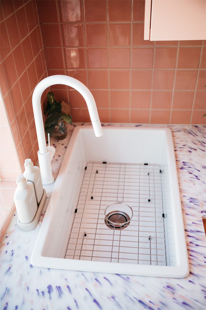MECCA PULL OUT SINK MIXER WITH VEGIE SPRAY FUNCTION MATTE WHITE