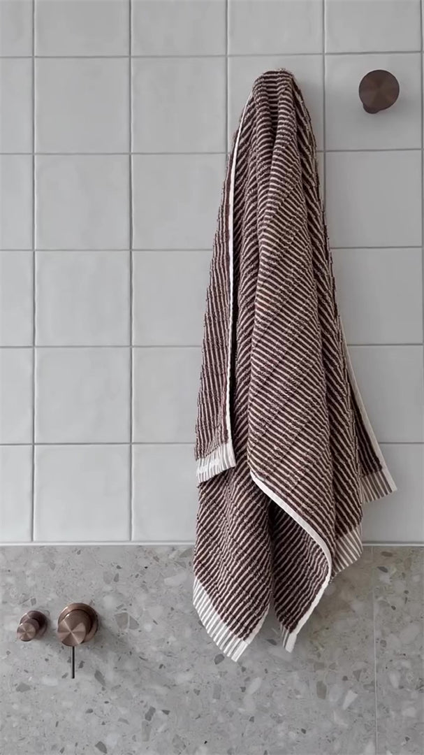 MECCA SHOWER MIXER WITH DIVERTOR SEPARATE BACK PLATE BRUSHED BRONZE