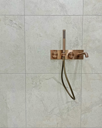 Kara Progressive Shower System With Spout 230/250MM Brushed Bronze