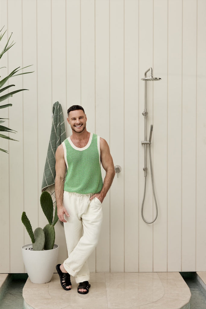 OUTDOOR COMBINATION SHOWER RAIL