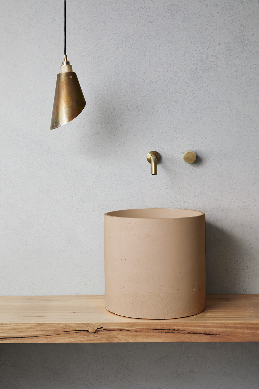 Millie Basin (Pastel Peach)