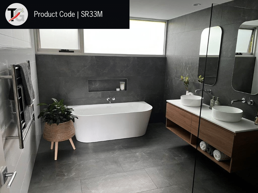 SR33M Straight Round Polished Ladder Heated Towel Rail