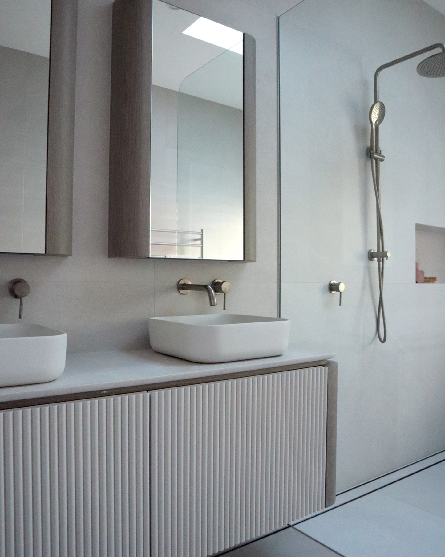 Cube Basin (Ivory)