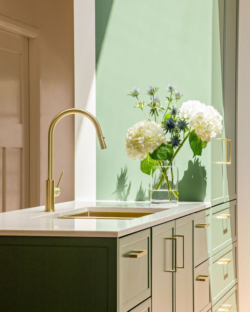 ROUND PICCOLA PULL OUT KITCHEN MIXER TAP