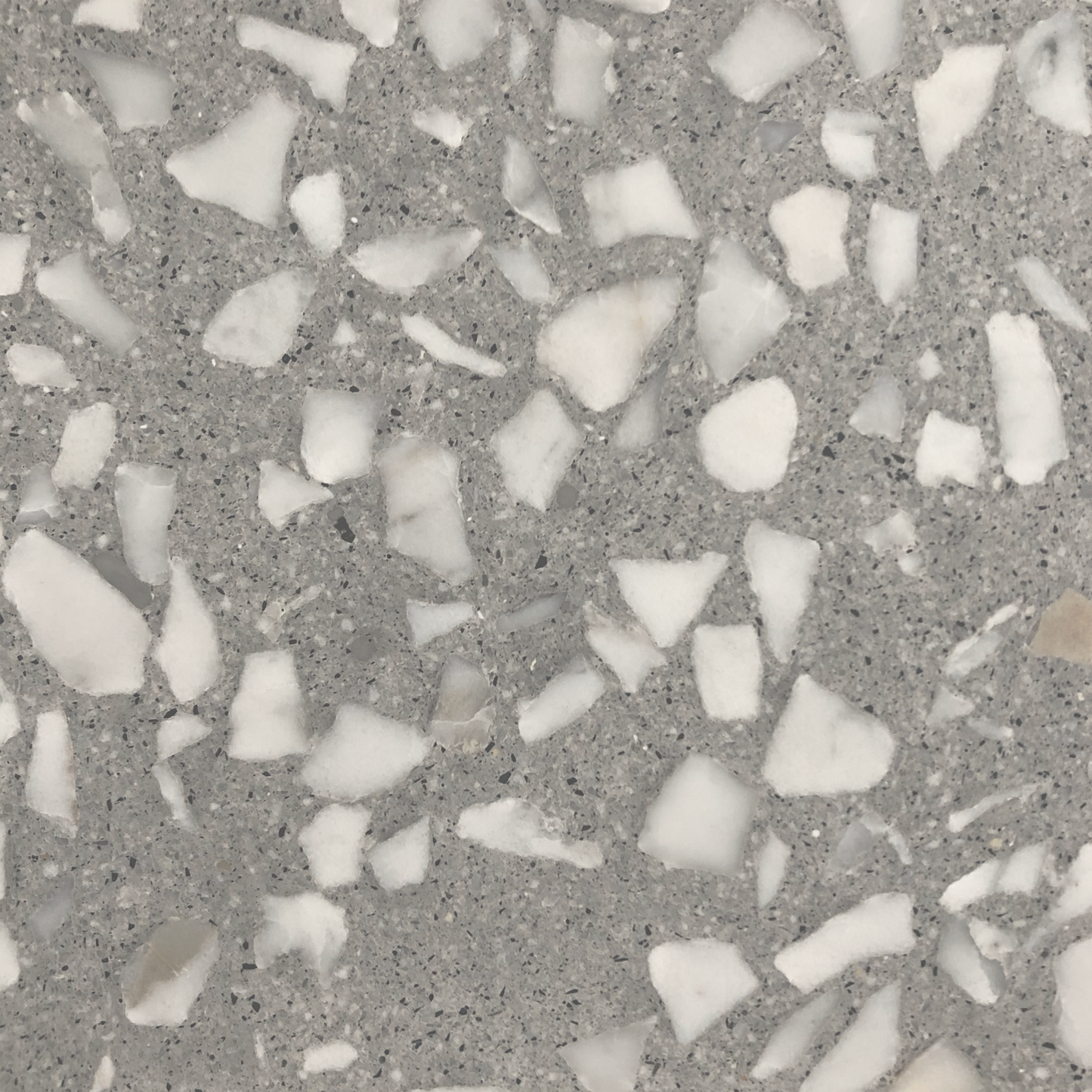 YAMBA GREY BLEND LARGE TERRAZZO TILE