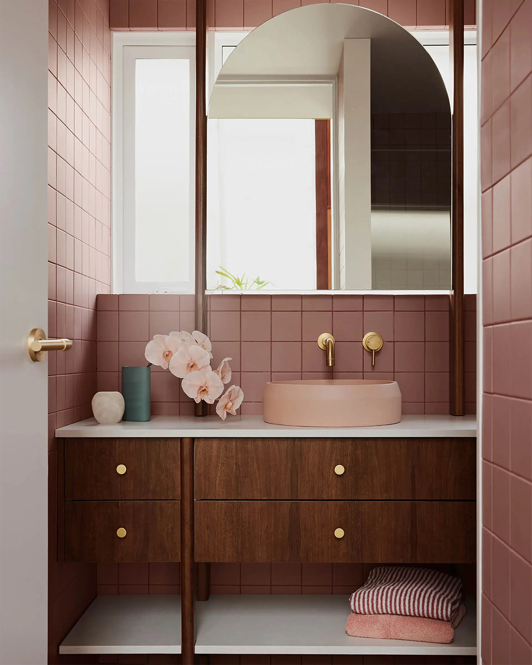 Prism Circle Basin (Blush Pink)