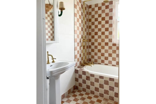 Claremont 58 x 45 Basin & Pedestal