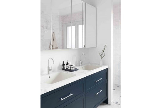 Fino Large 55 x 41 Under Counter Fireclay Basin - Matte White